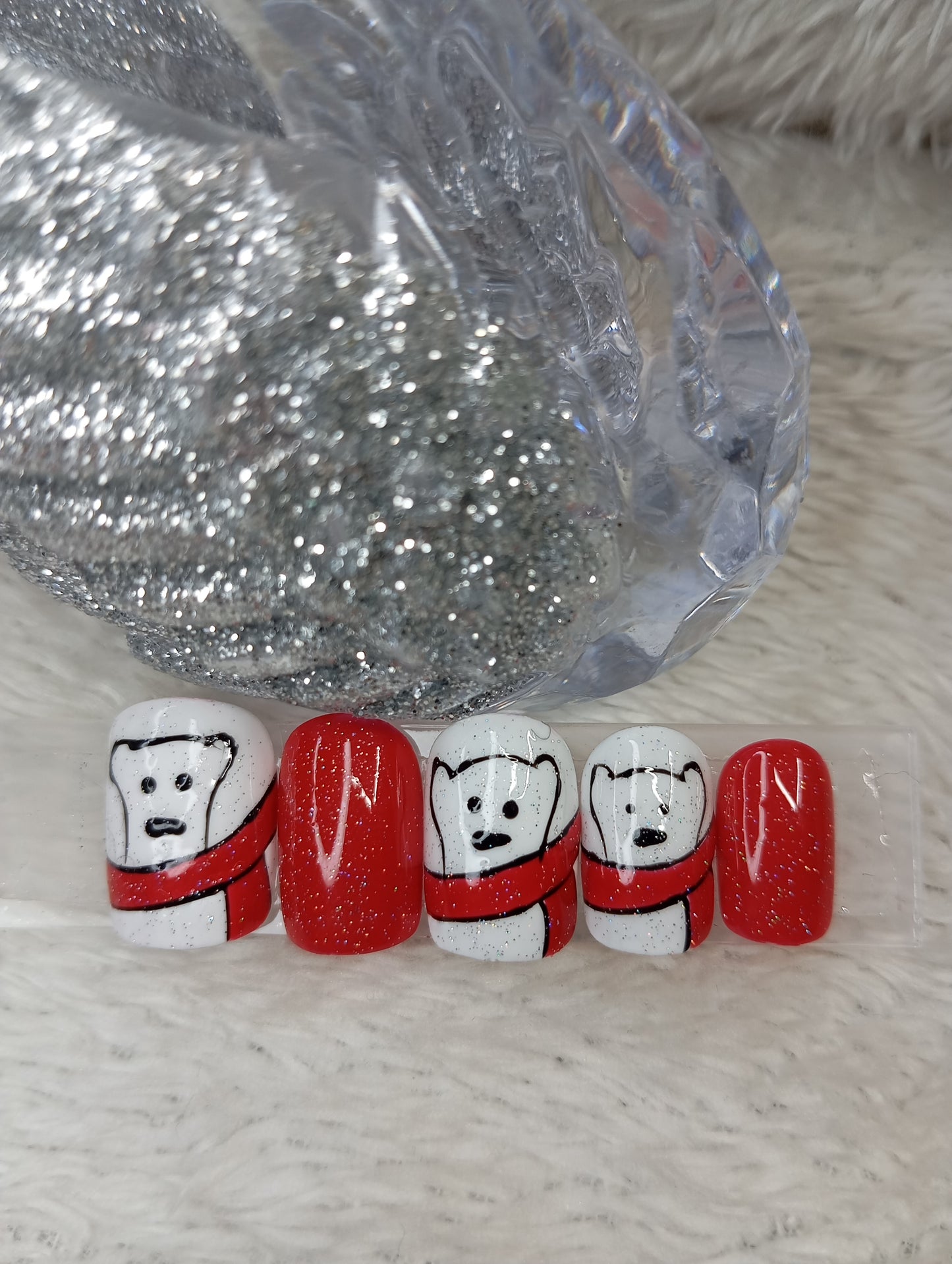 🐻❄️ POLAR BEAR CHRISTMAS - Press-On Nails
