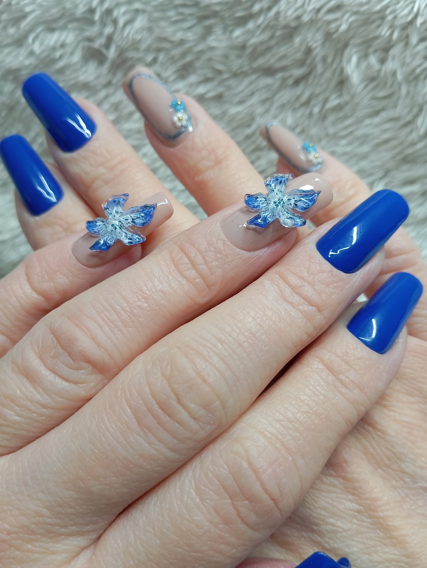 Press On Nails – Bleu Royal & Fleurs 3D