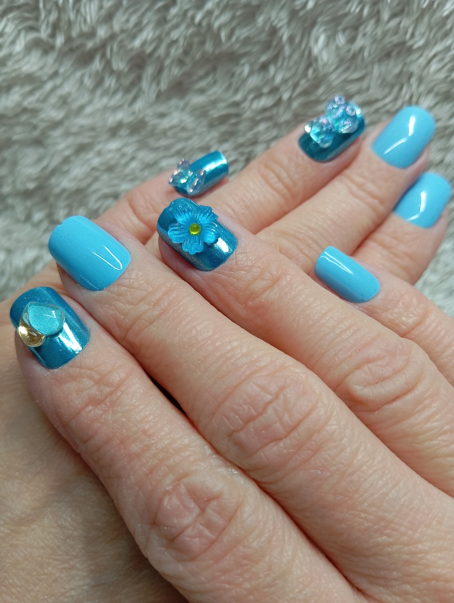 🍷 Dark Plum Mystery