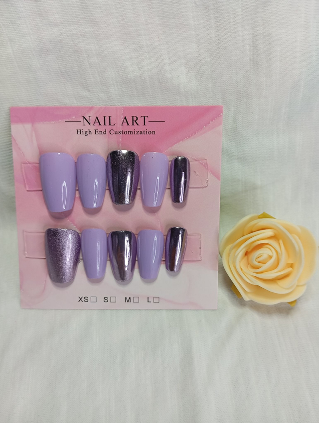 Press-On Nails Lavande Pastel & Chrome Métallique