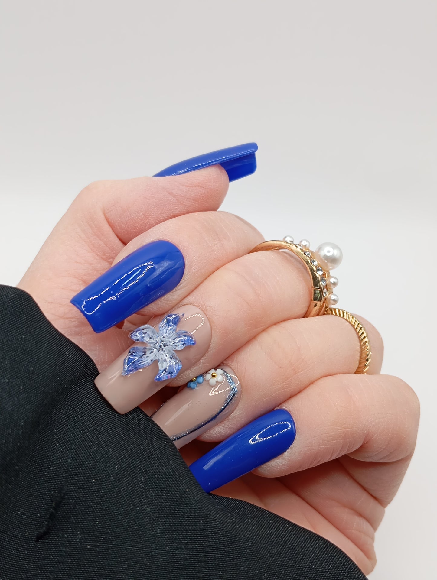 Press-On Nails Carrés Bleu Fleurs 3D
