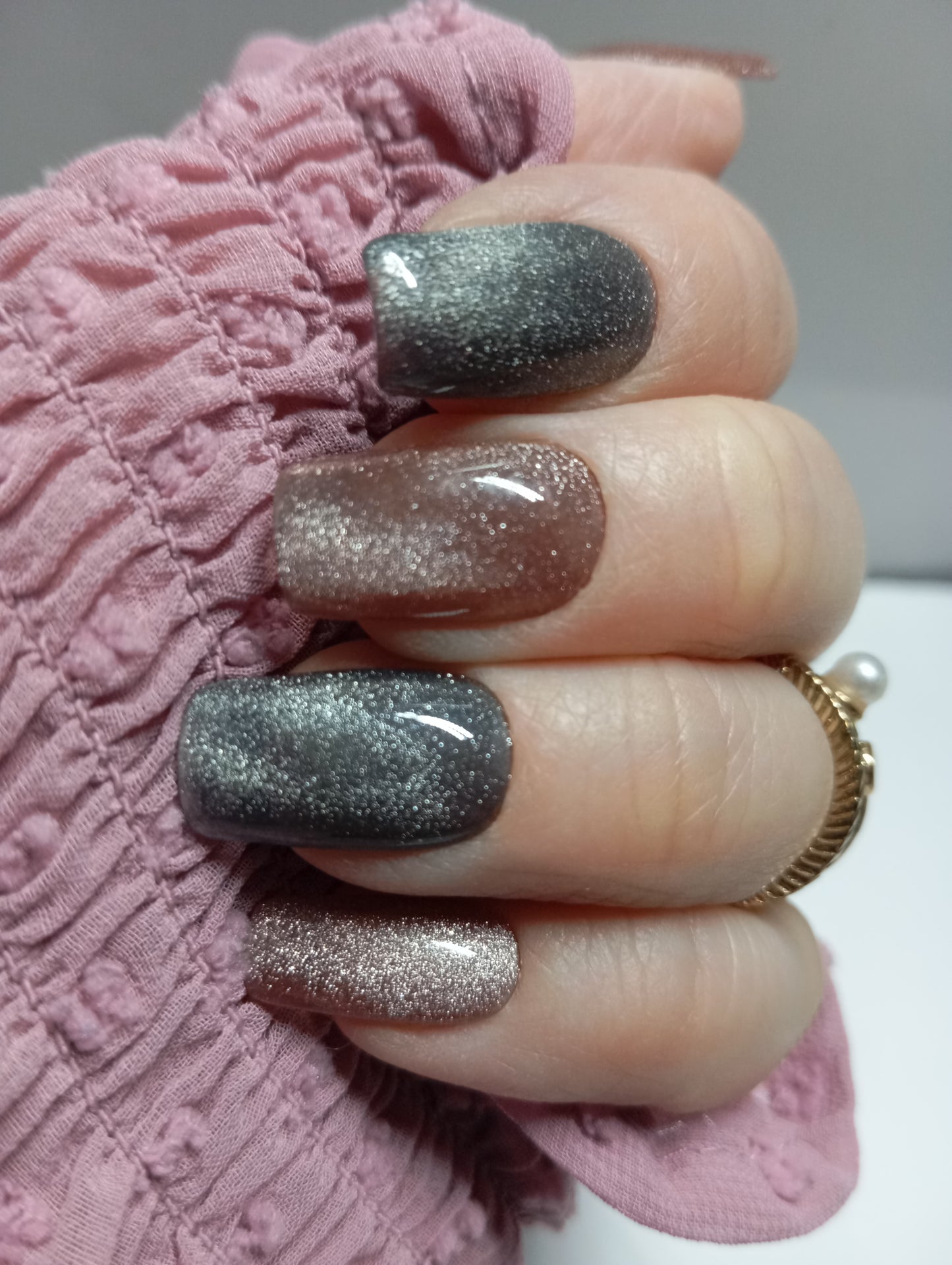 Press-on Nails "Cat Eye Météorite"