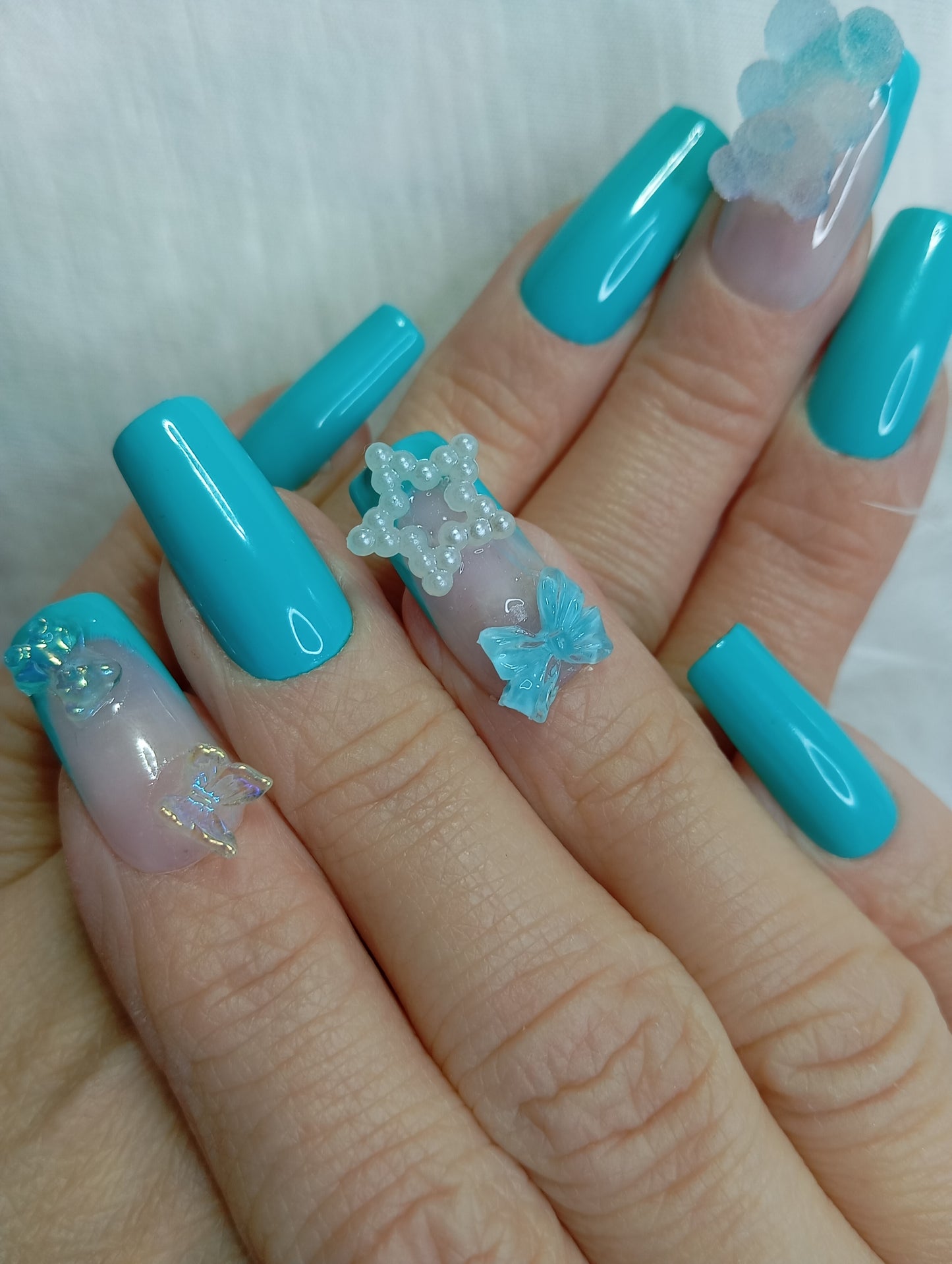 Press-on Nails "Rêve Turquoise 3D"