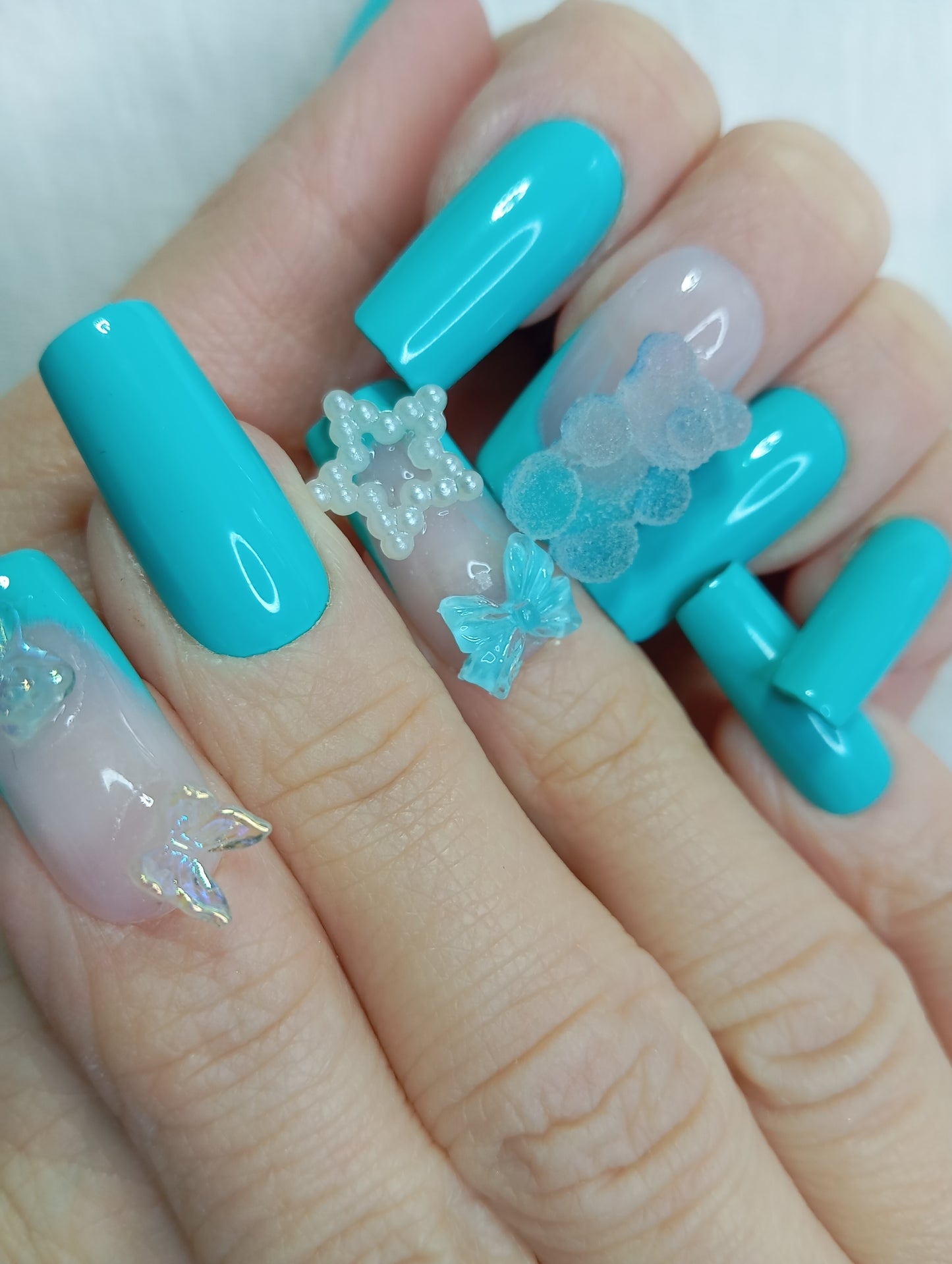 Press-on Nails "Rêve Turquoise 3D"