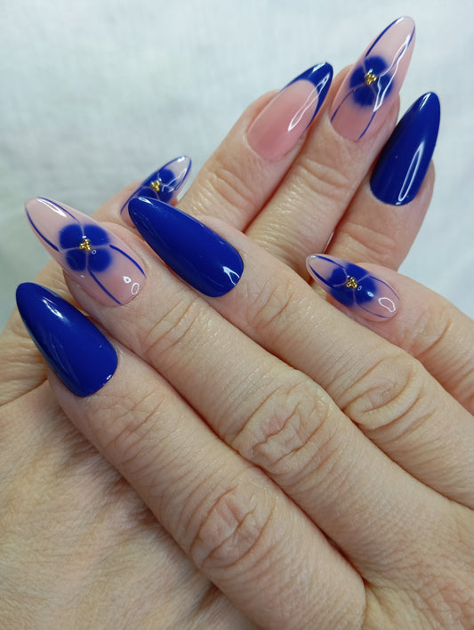 Press-on Nails "Fleur de Cobalt"