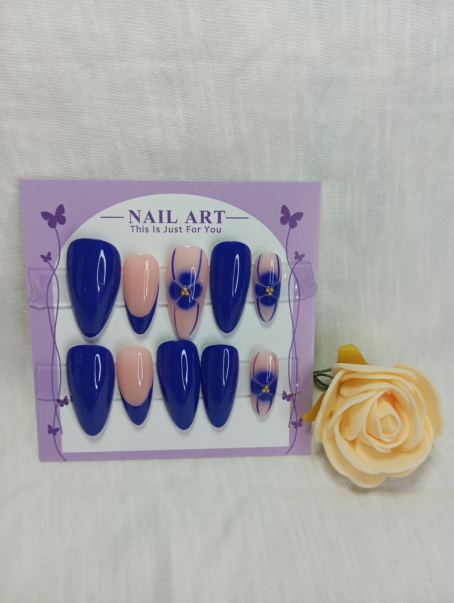 Press-on Nails "Fleur de Cobalt"