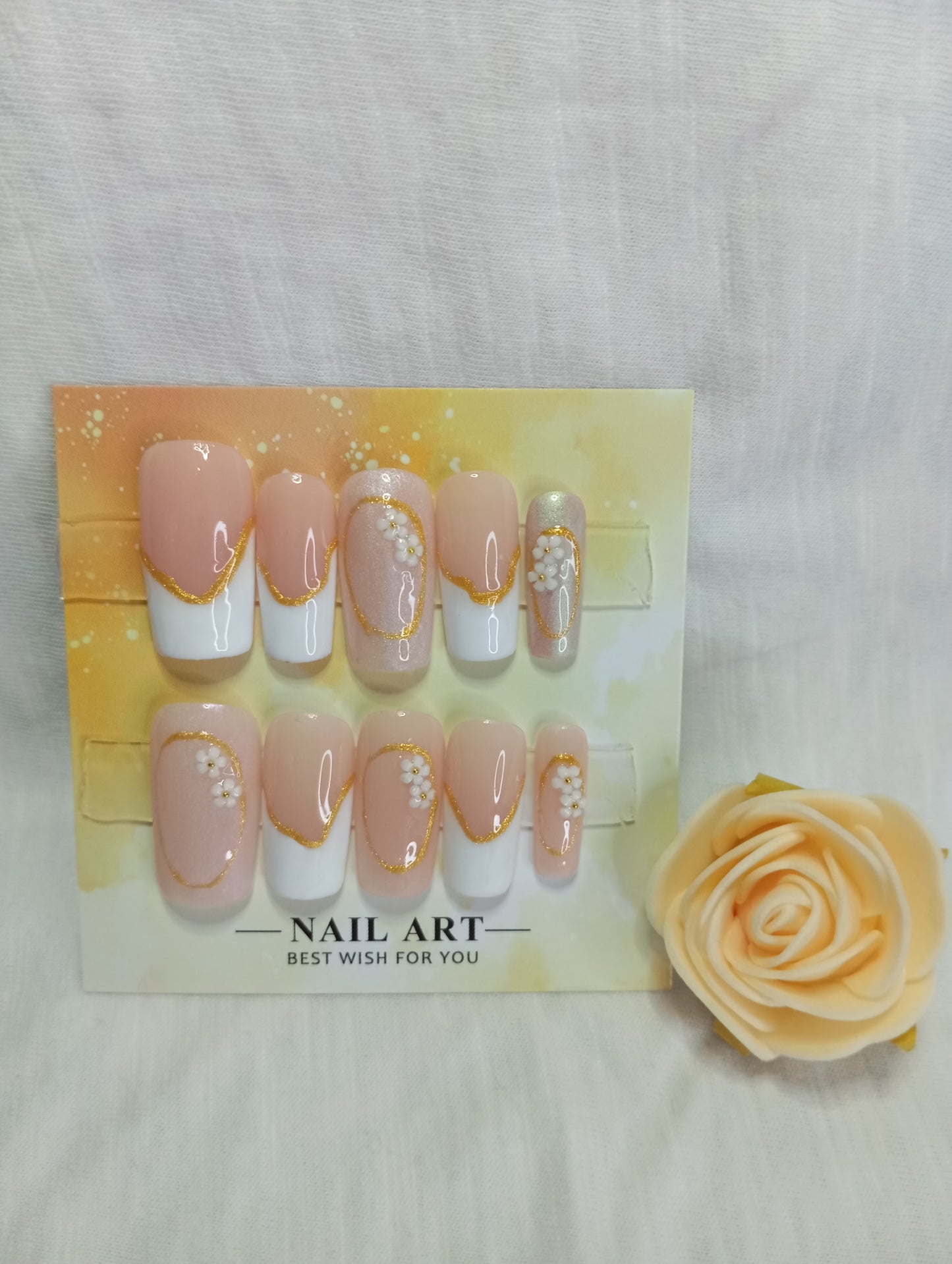 Press-On Nails "FRENCH GOLD FLOWER"
