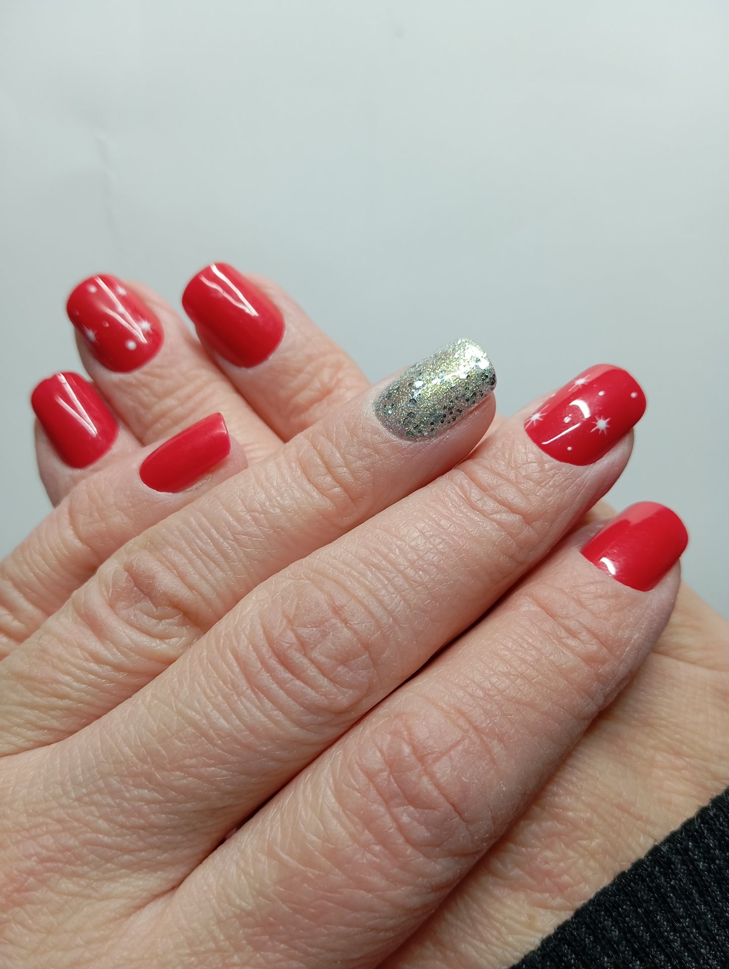 ⭐ STARRY RED - Press-On Nails Édition Noël