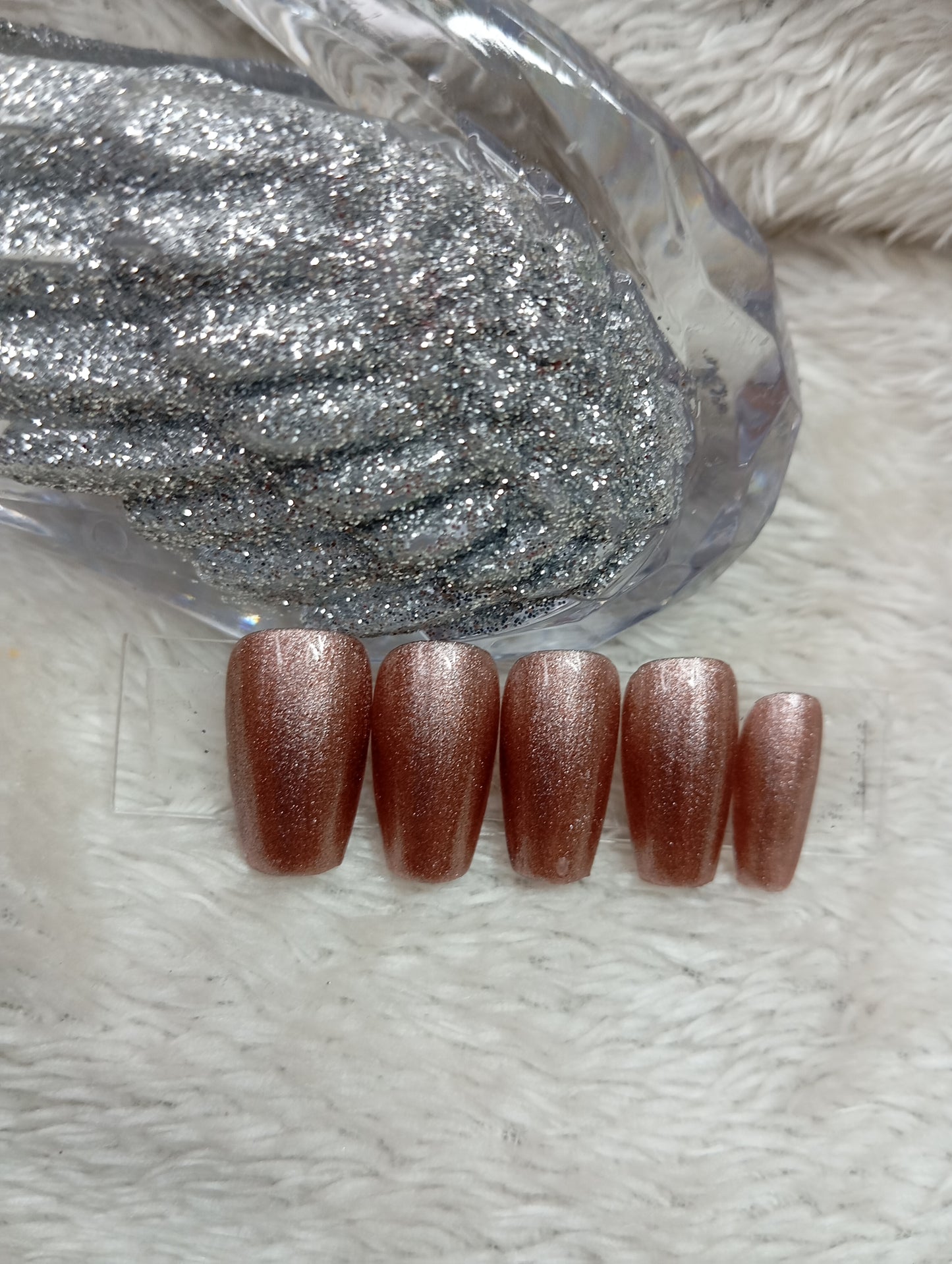 Press-On Nails Carrés "Rose  Métallique