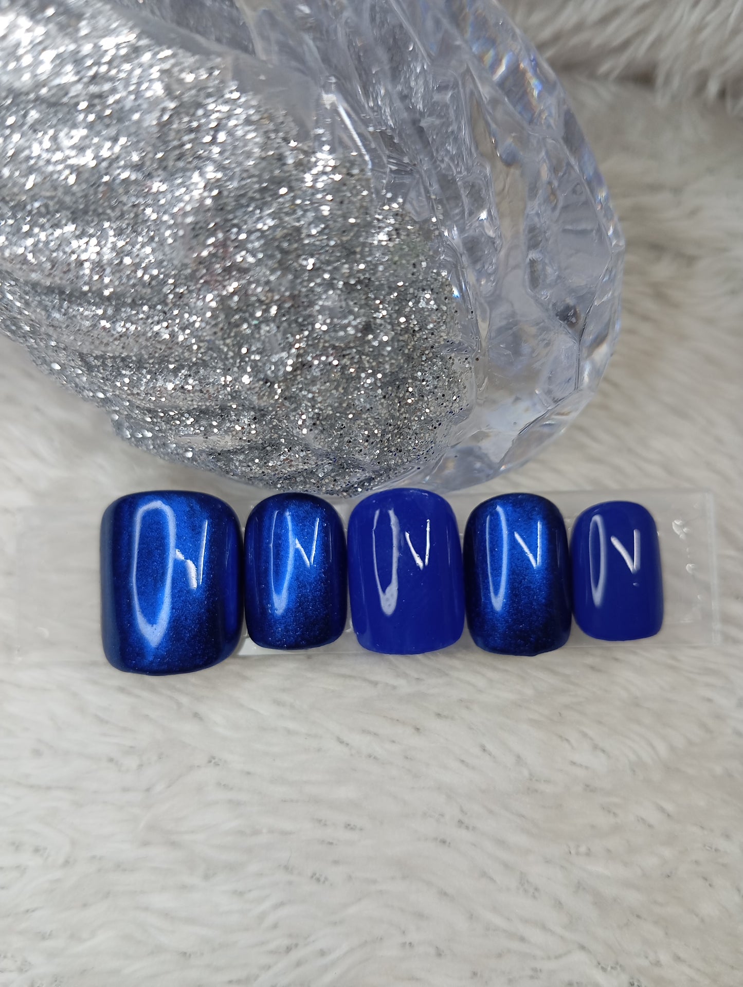 💎 BLUE ELEGANCE - Press-On Nails