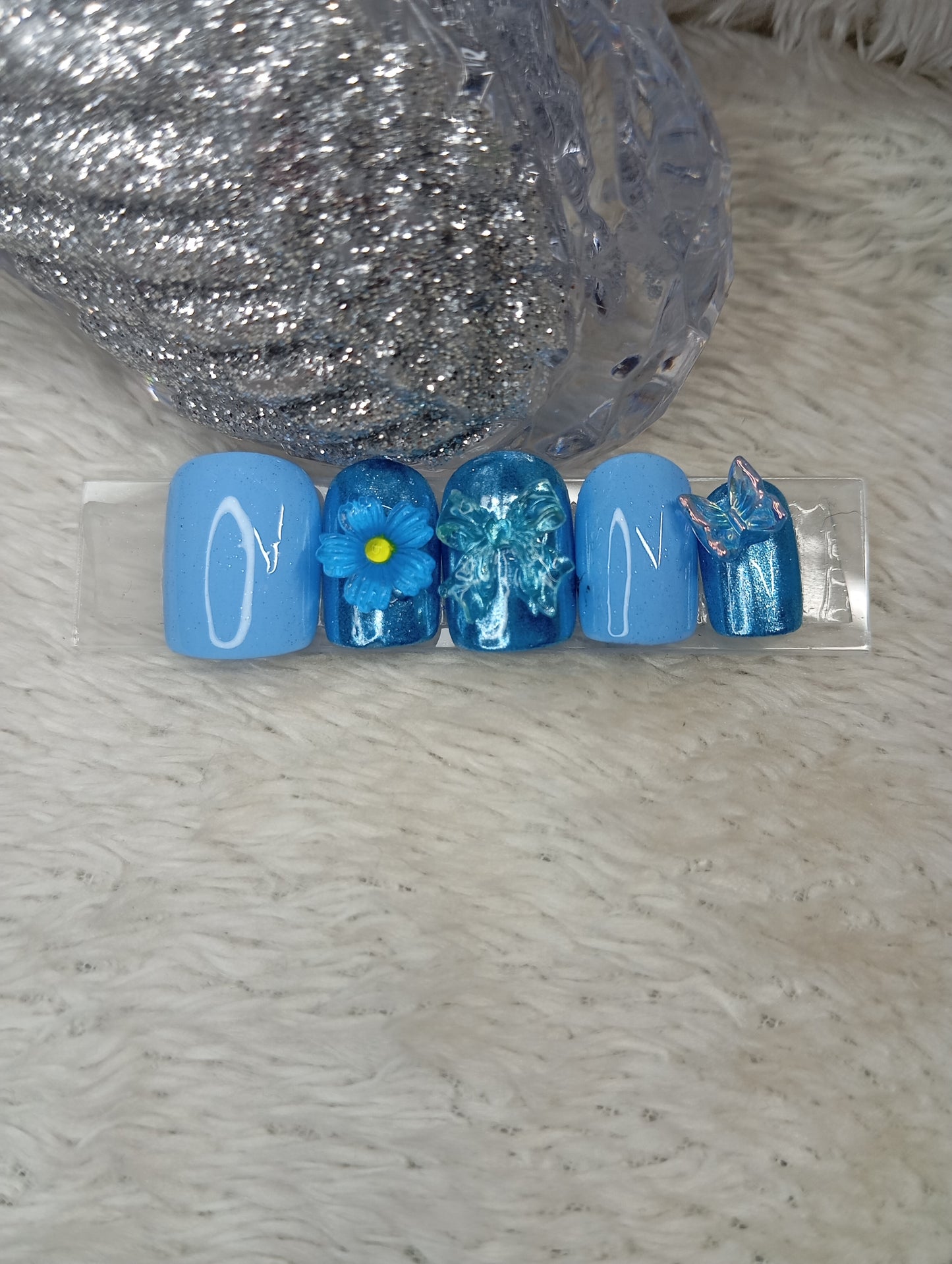 ✨ Press On Nails “Blue Blossom”