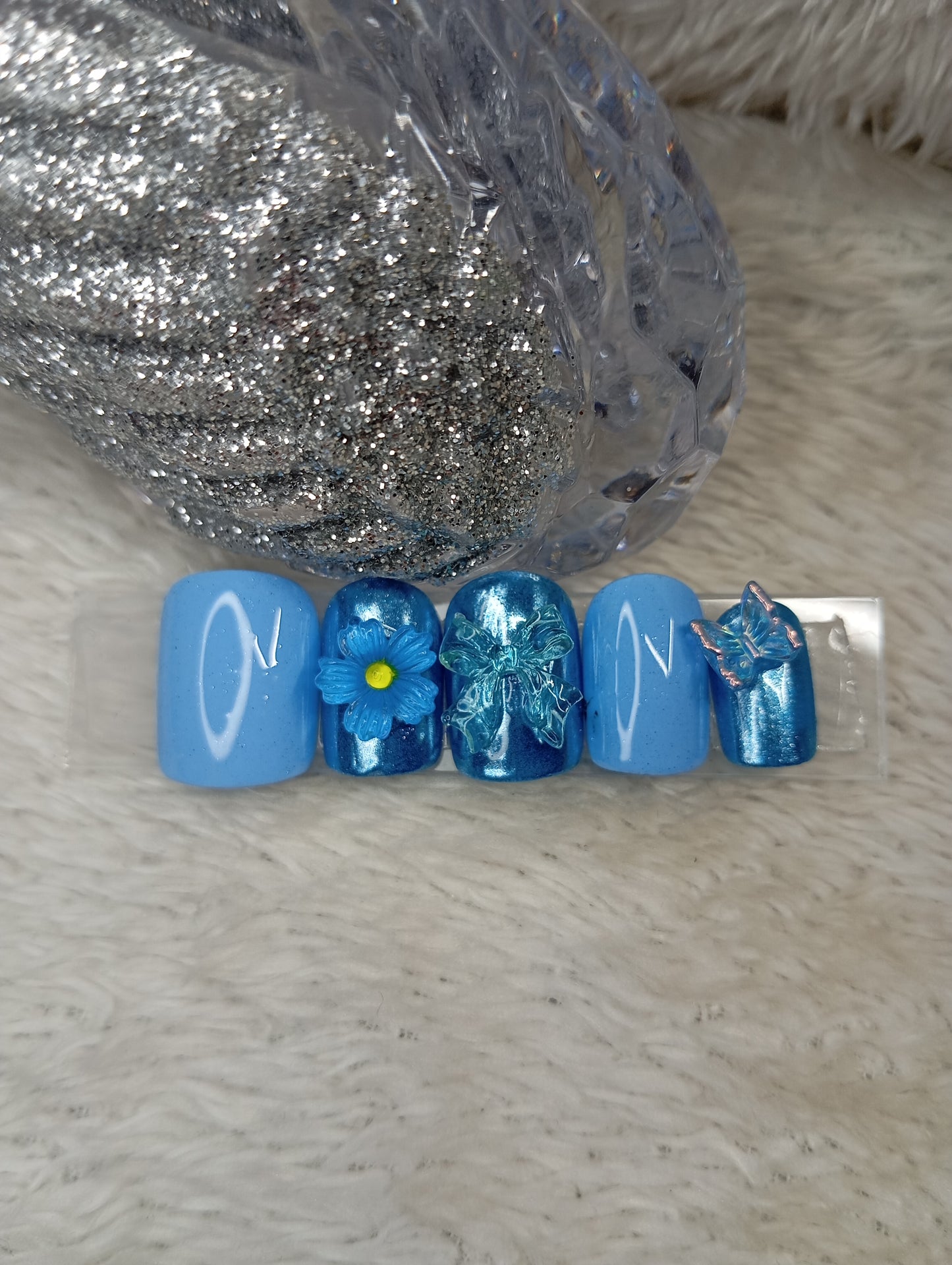 ✨ Press On Nails “Blue Blossom”