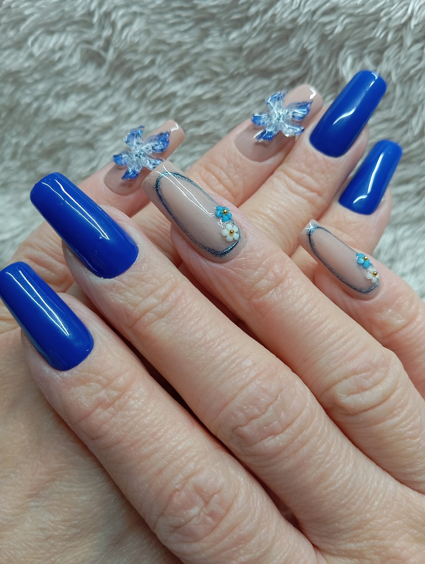 Press On Nails – Bleu Royal & Fleurs 3D