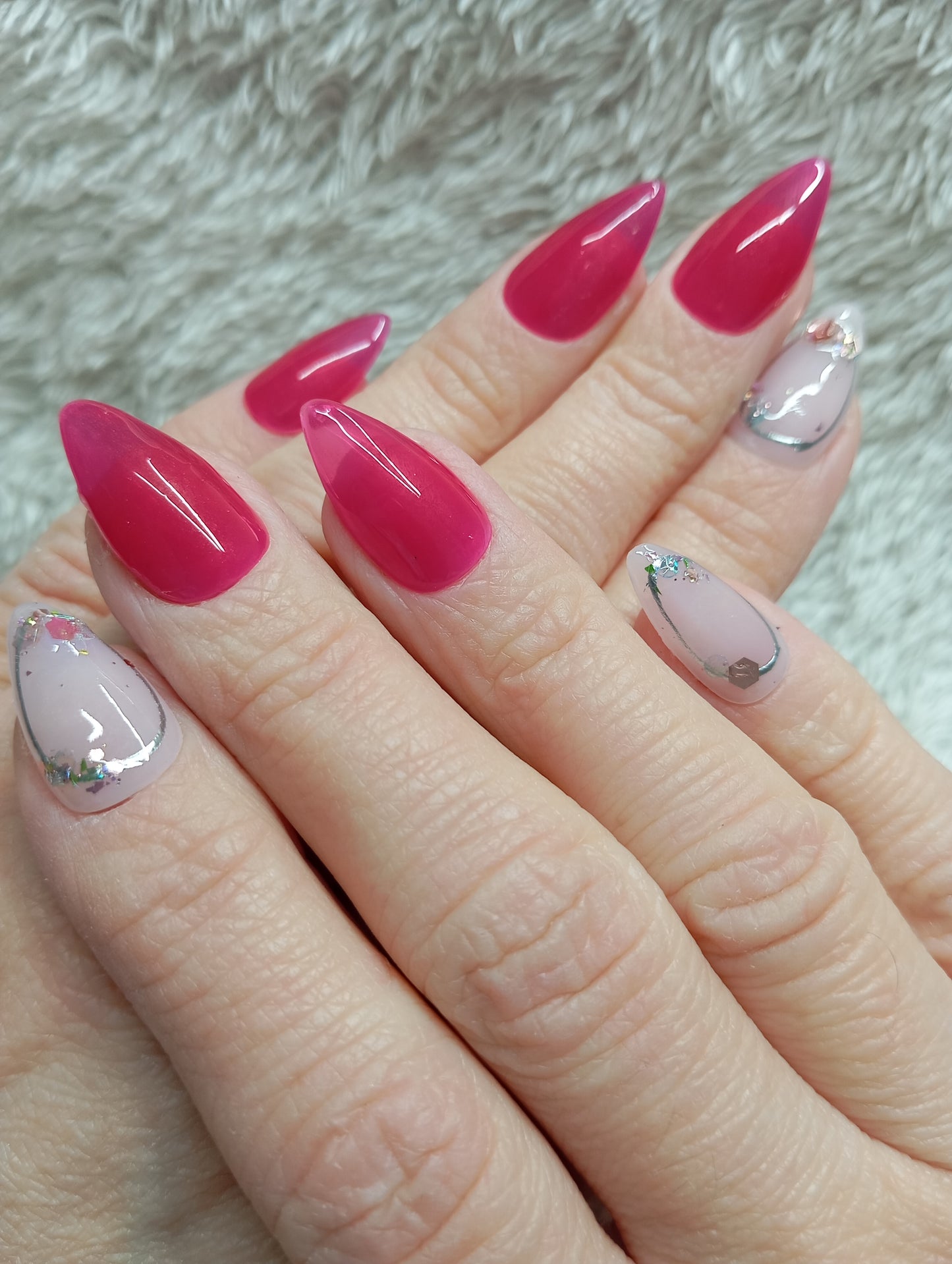 💅 Press-On Nails – Fuchsia Glow