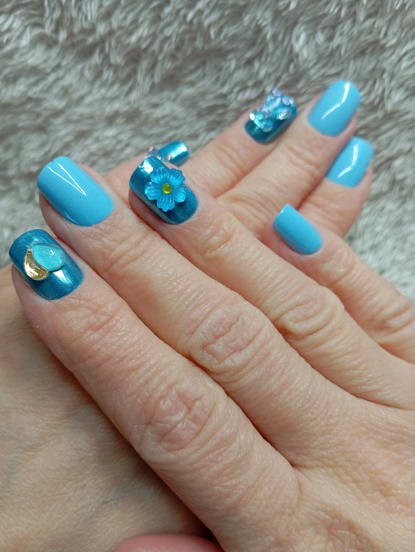 🍷 Dark Plum Mystery