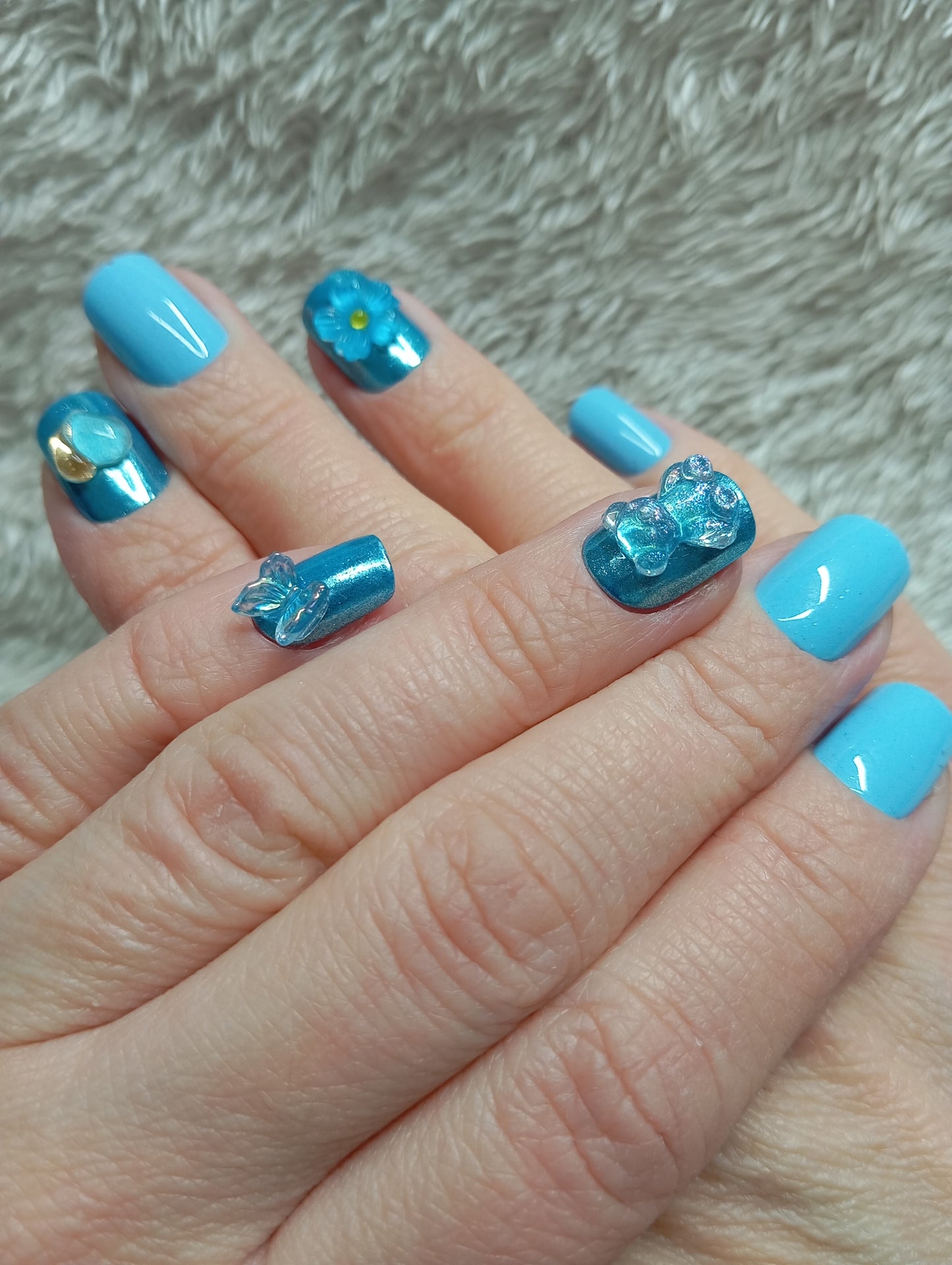 🍷 Dark Plum Mystery