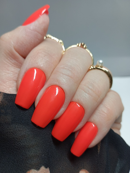Press-on Nails "Éclat Néon Corail"